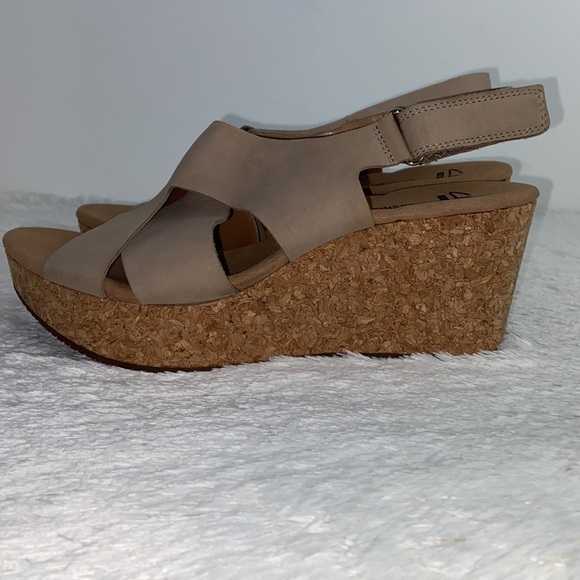 Clarks Comfort Collection Annadel Eirwyn Wedge Sandal - Picture 6 of 14